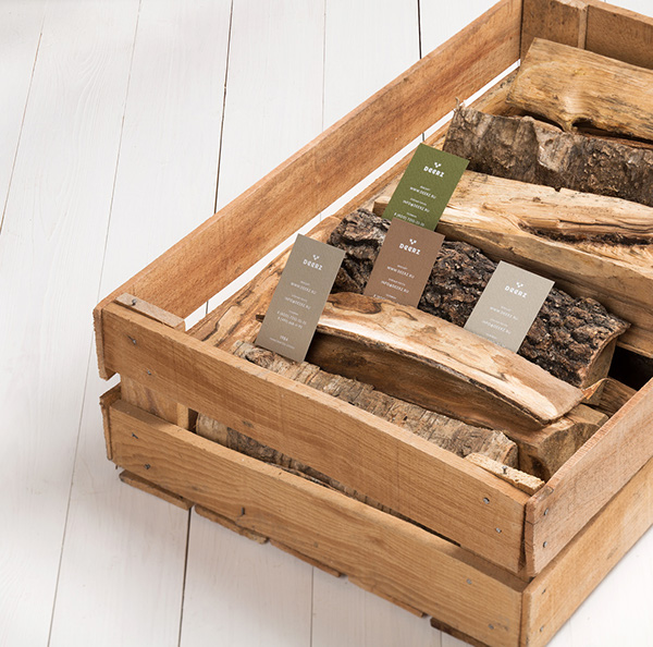 服裝創(chuàng)意包裝設(shè)計(jì)