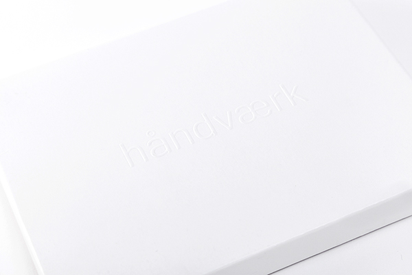 手工服裝創(chuàng)意包裝設(shè)計(jì)