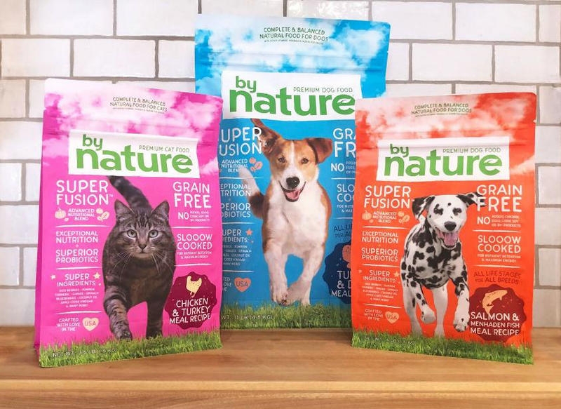 狗和貓糧食品品牌包裝設(shè)計